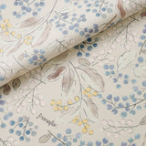 Leaves and Berries 生地 ライトブルー