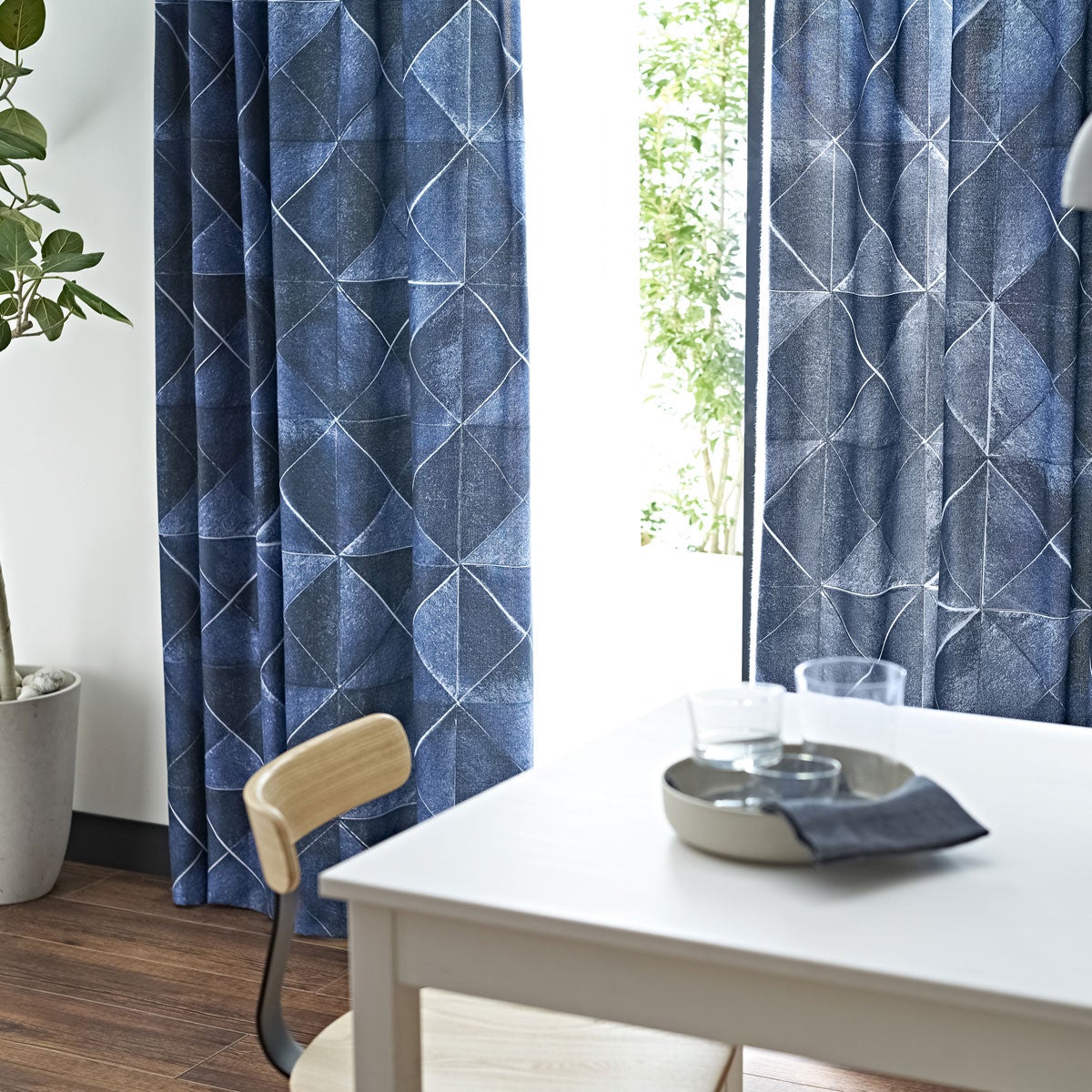 unicoカーテン ブルー×テラコッタ unicoカーテン ブルー×テラコッタ 【公式通販】