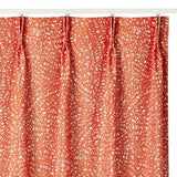 ぐるぐる カーテン レッド