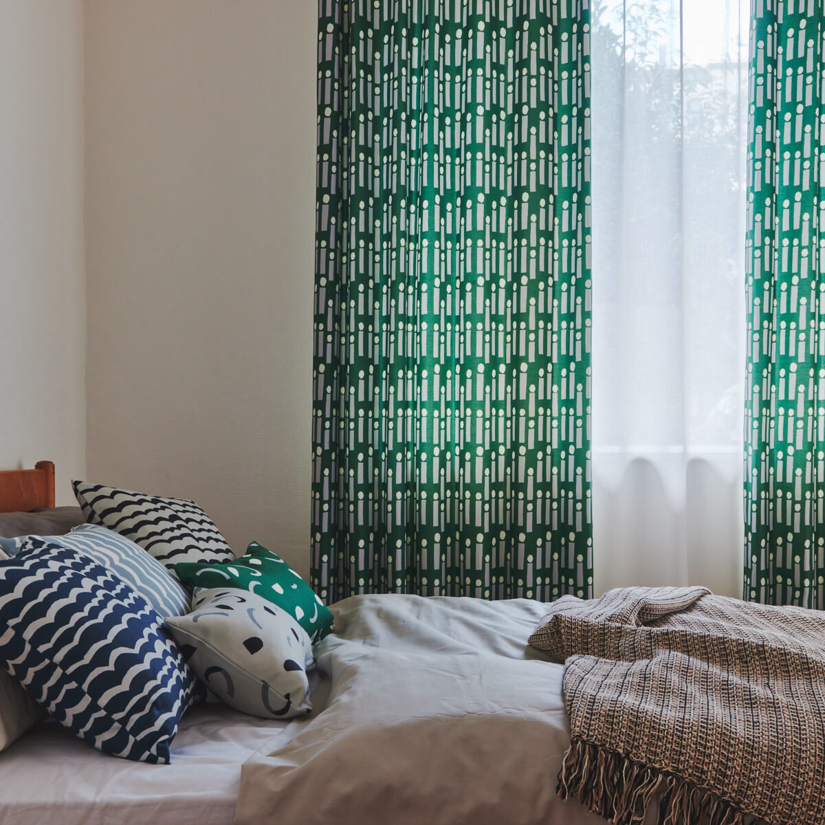 Tomoko Murata（ムラタトモコ）デザイン Sun light カーテングレー