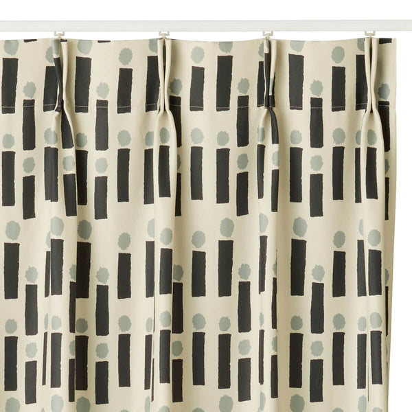 Tomoko Murata（ムラタトモコ）の Sun light   カーテン   ベージュ